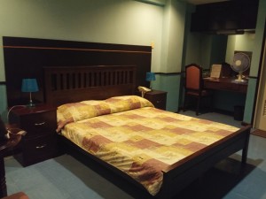 bed (Rockpoint Hotspring Resort Hotel review)